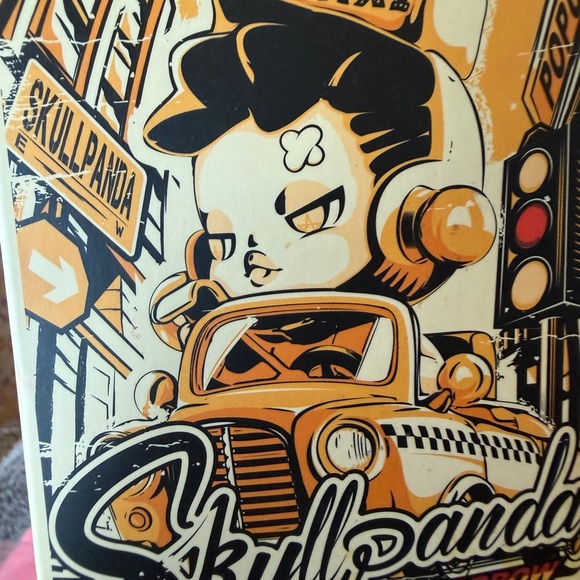 POP MART Other - Skullpanda Discontinued Laid back Tomorrow series. “Catch the Moment” Rare.